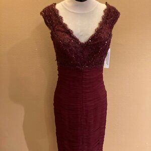 NEW W/TAGS-TADASHI COLLECTION Cocktail Ruched Sheath Dress w/lace, sequins/beads